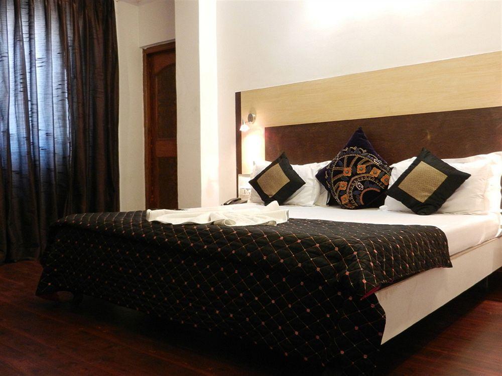 Itsy Hotels Banana Boutique Varanasi Dış mekan fotoğraf