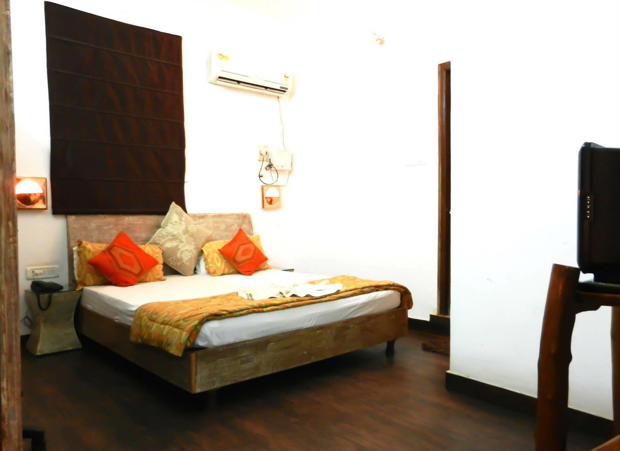 Itsy Hotels Banana Boutique Varanasi Dış mekan fotoğraf